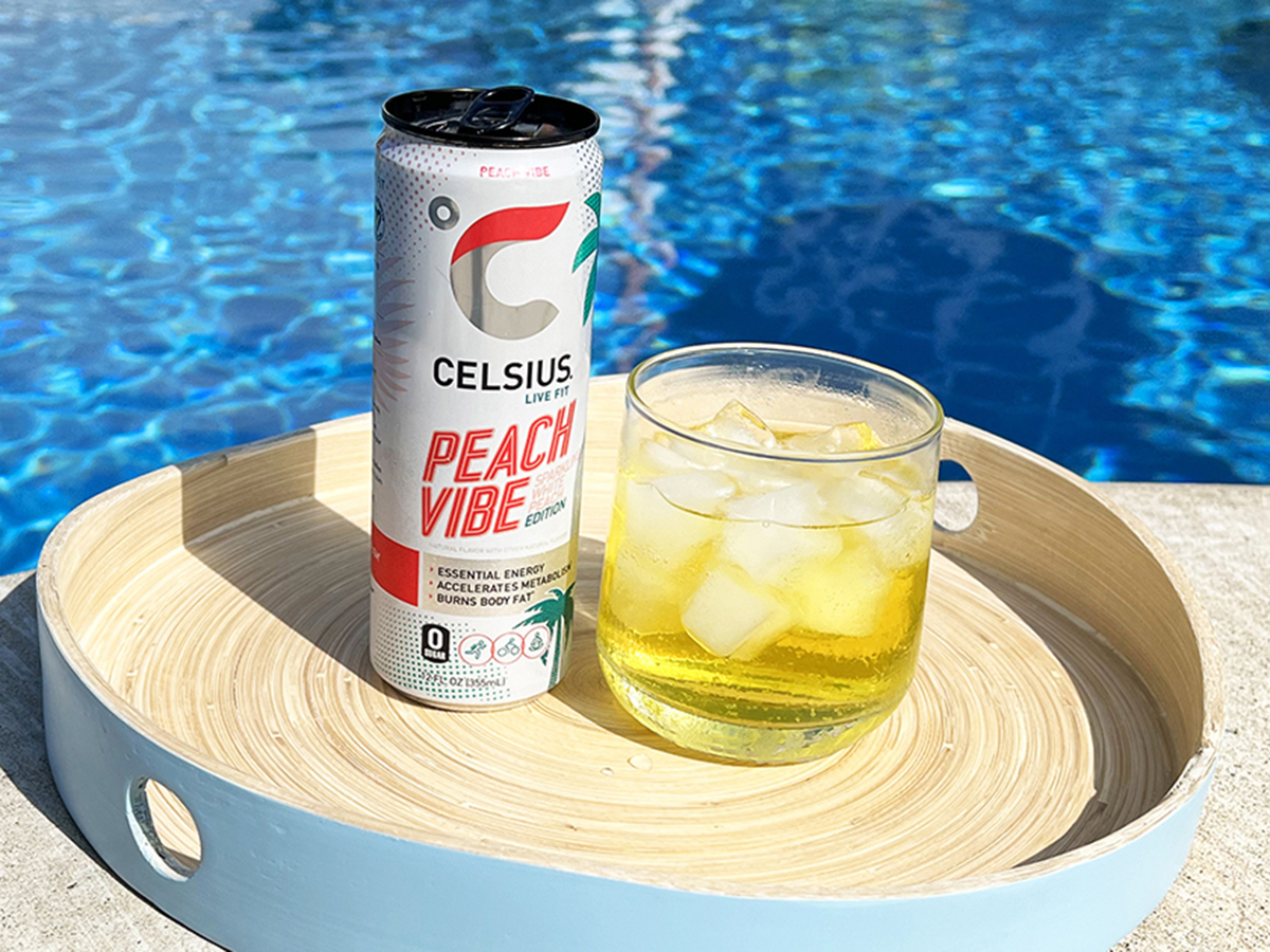 CELSIUS PEACH VIBE